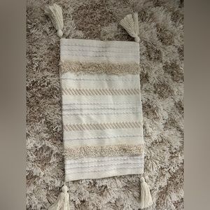 Never been used pillow cover. 19.5” x 11.5”